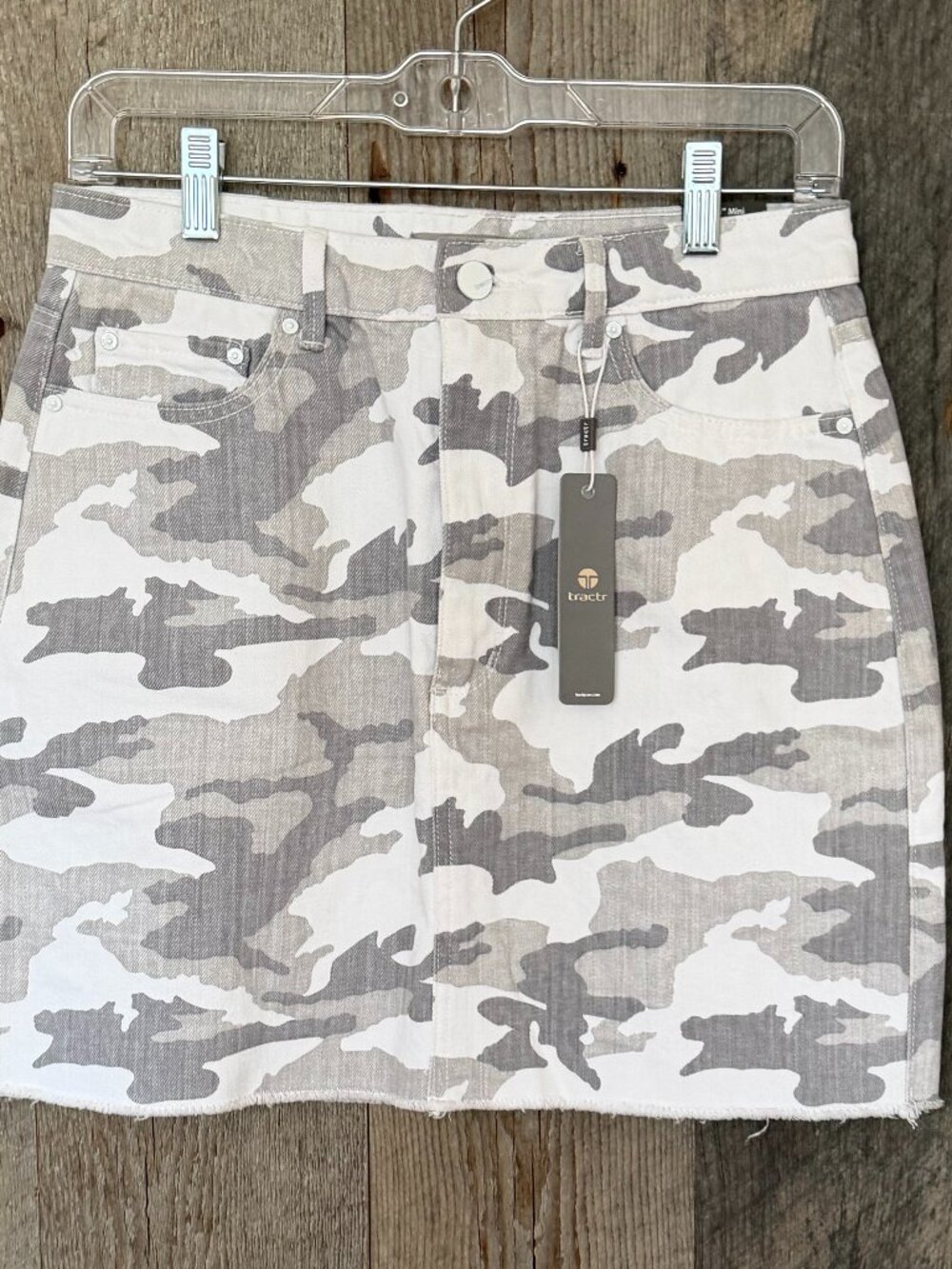Tractr White Camo Jean Skirt Size 6 - Picture 2 of 8